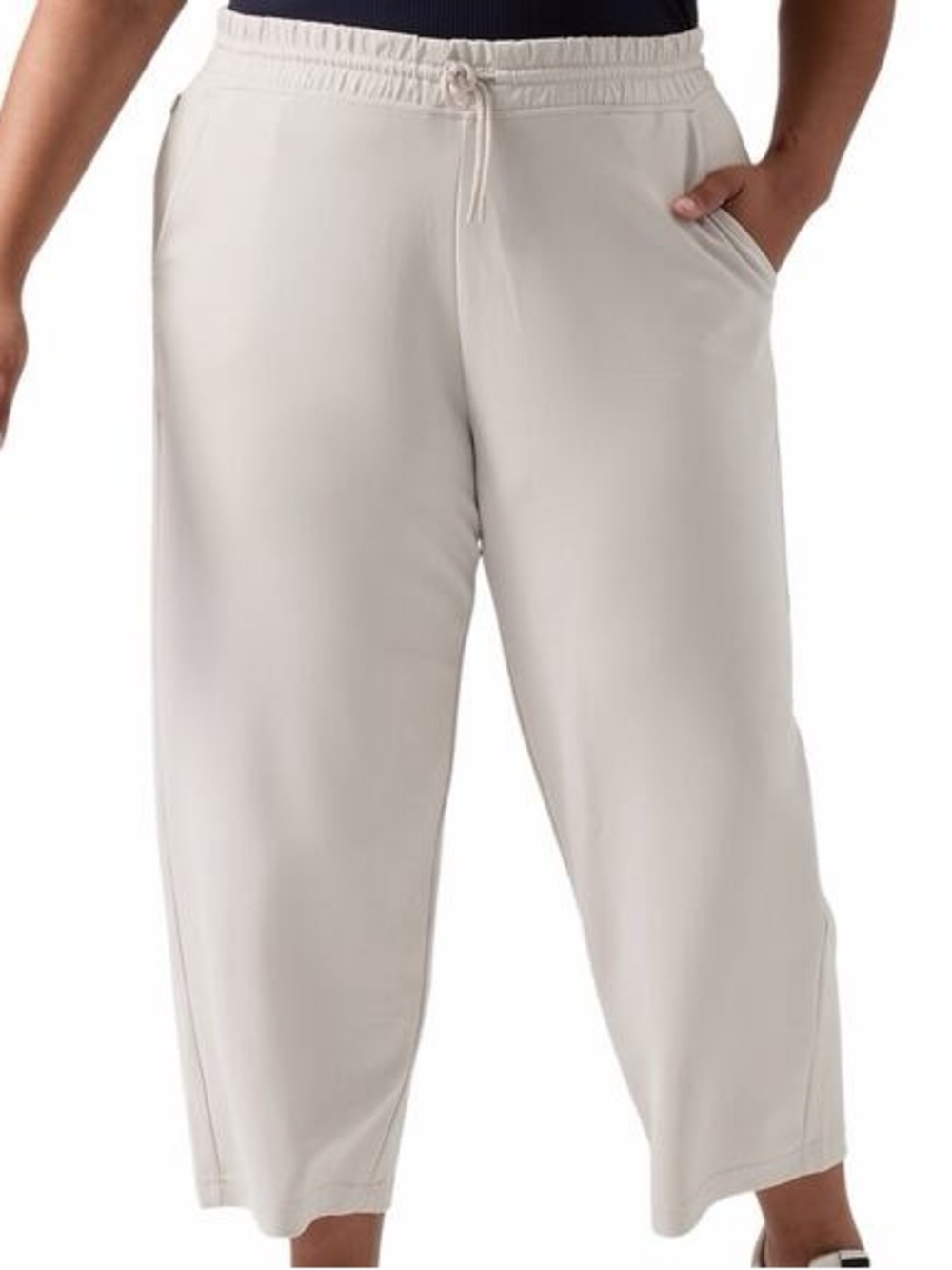 Athleta Seasoft Straight Crop Pant